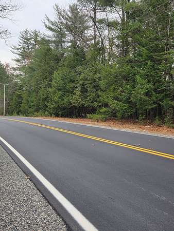 6 Acres of Residential Land for Sale in Baldwin Town, Maine