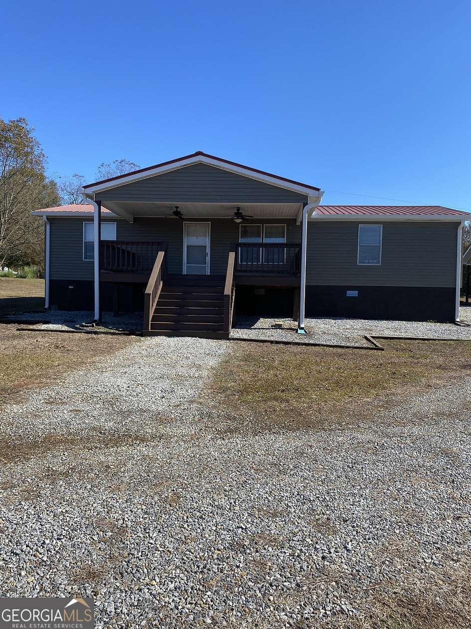 2 Acres of Residential Land with Home for Sale in Maysville, Georgia