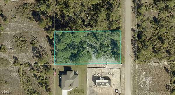 0.5 Acres of Land for Sale in Lehigh Acres, Florida