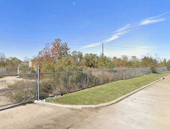 0.39 Acres of Commercial Land for Auction in Katy, Texas