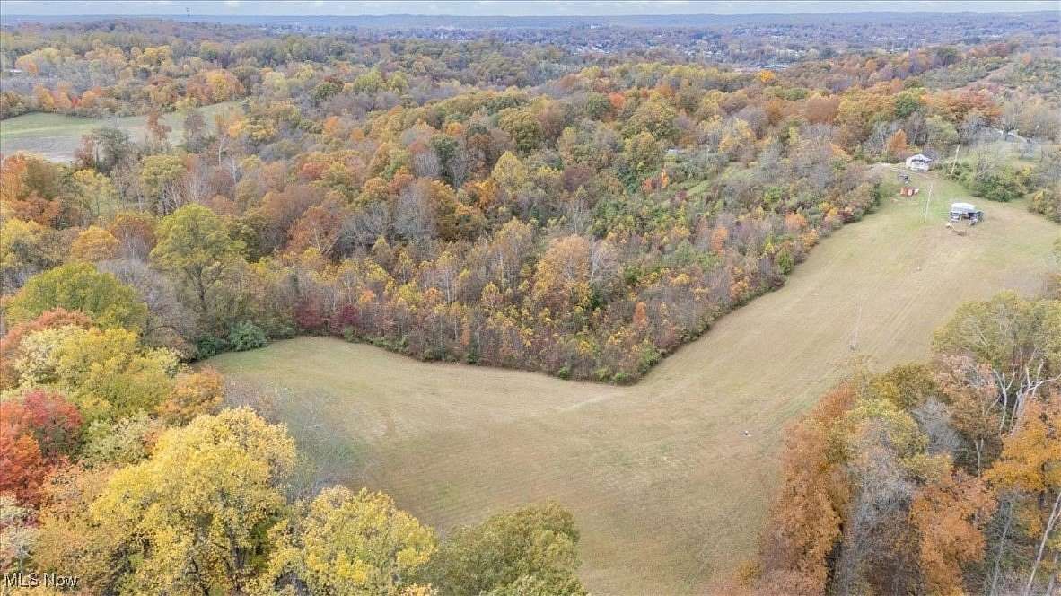 35.3 Acres of Land for Sale in Parkersburg, West Virginia