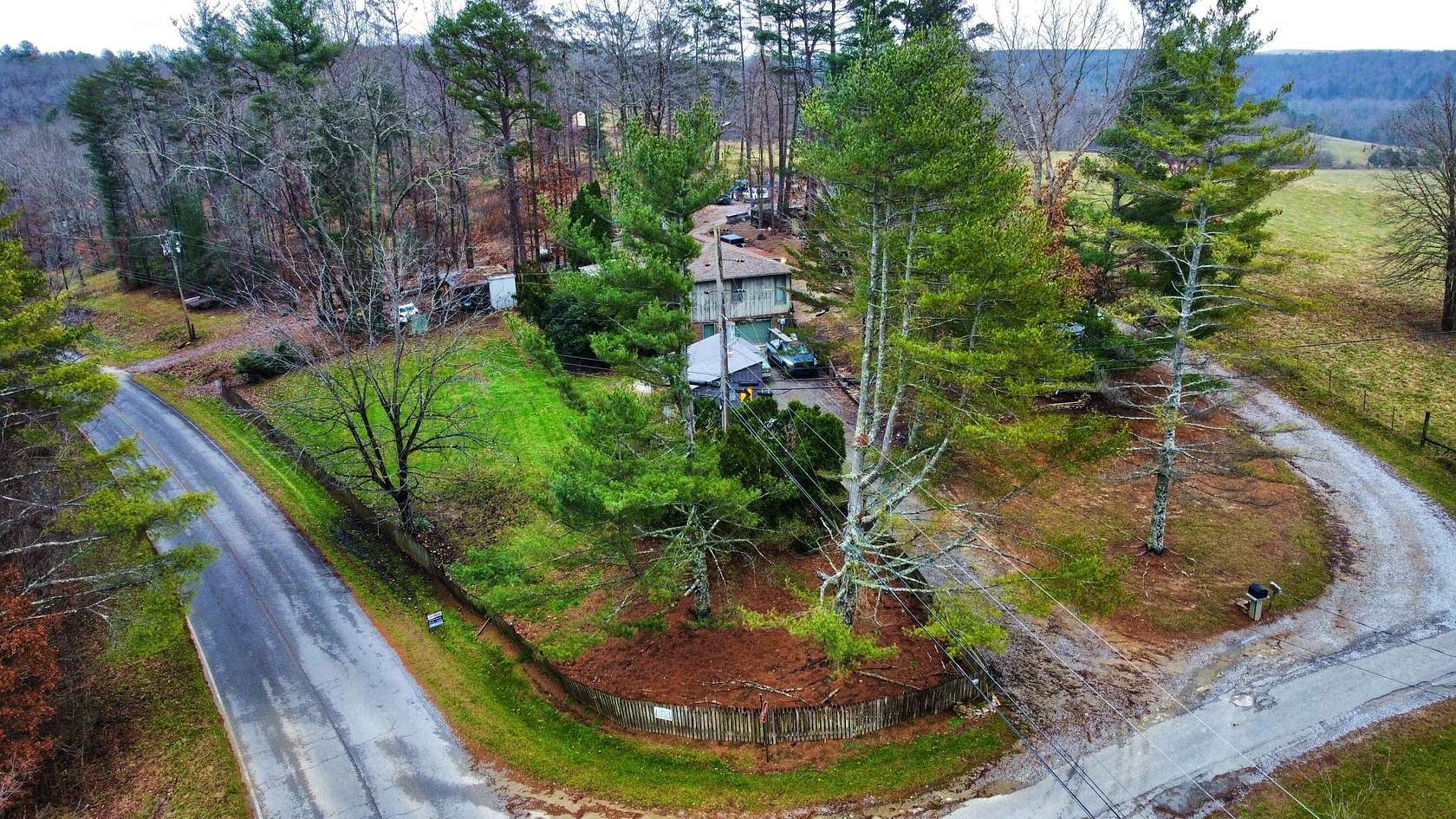 2.1 Acres of Land with Home for Sale in Grandview, Tennessee