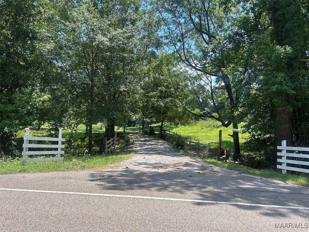 19 Acres of Land with Home for Sale in Camden, Alabama