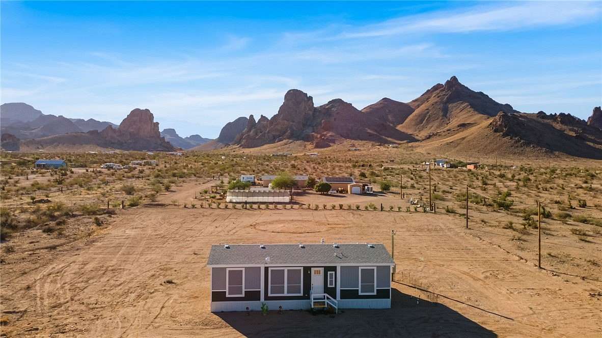 2.35 Acres of Residential Land with Home for Sale in Golden Valley, Arizona