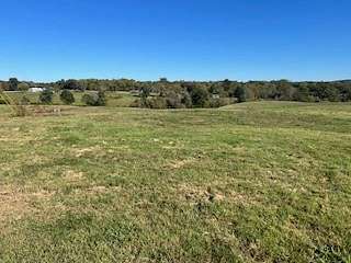 35.4 Acres of Agricultural Land for Auction in Alexandria, Tennessee