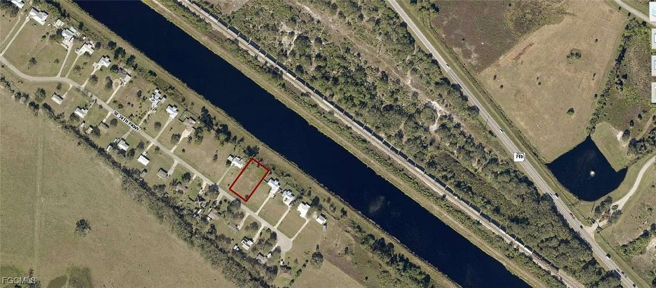 0.5 Acres of Residential Land for Sale in Okeechobee, Florida
