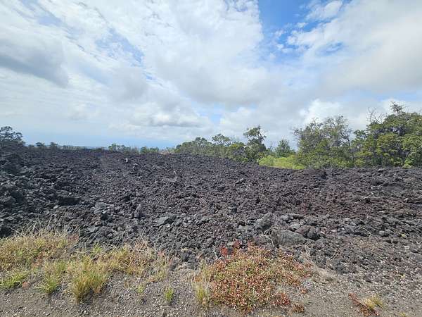1 Acre of Residential Land for Sale in Hawaiian Ocean View, Hawaii