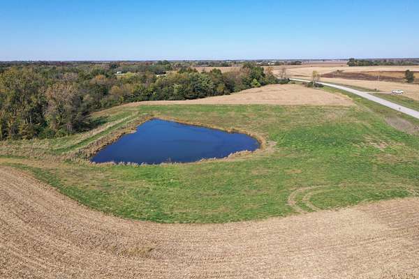 6 Acres of Recreational Land & Farm for Sale in Moravia, Iowa