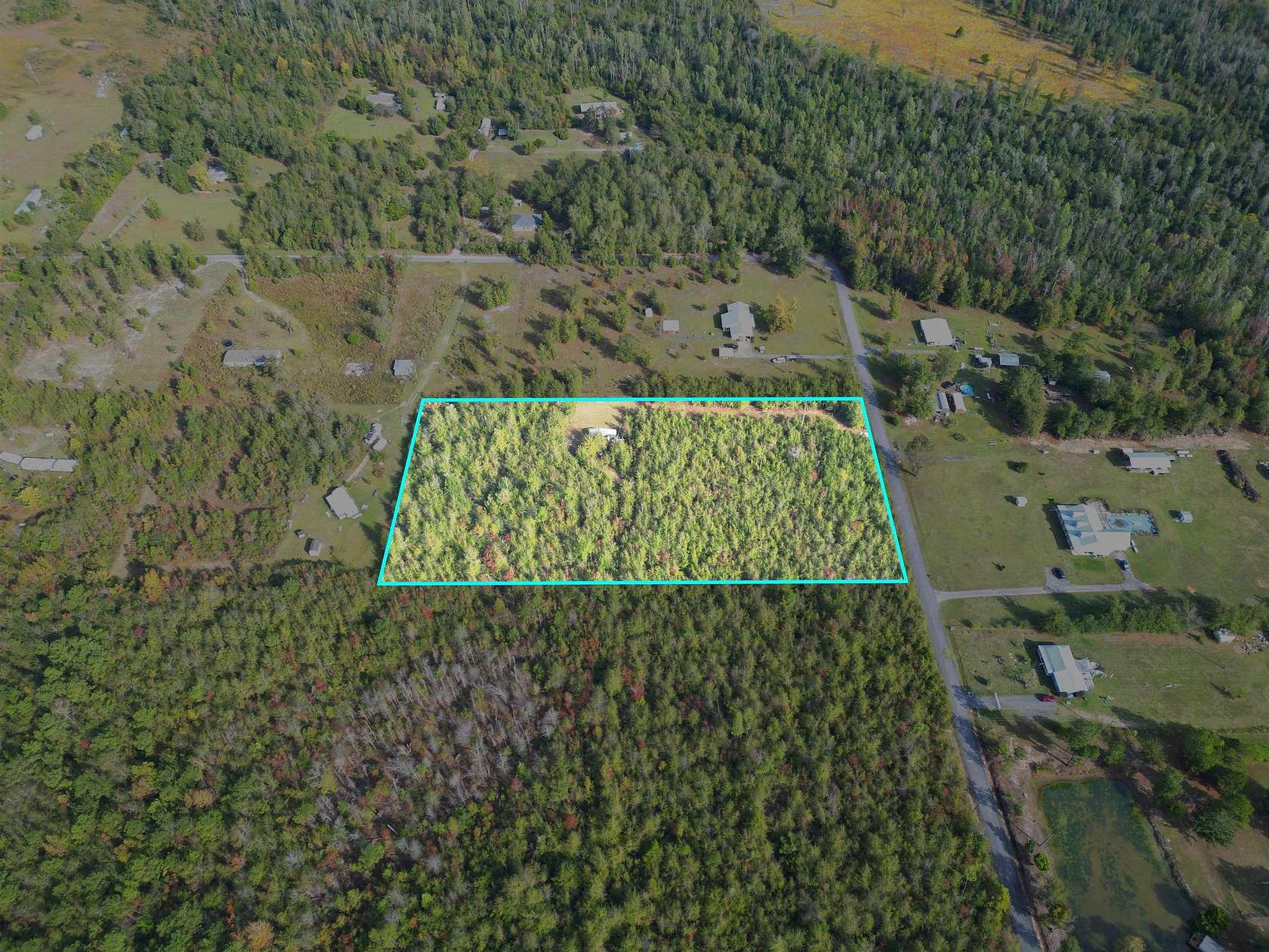 5 Acres of Residential Land for Sale in Altha, Florida
