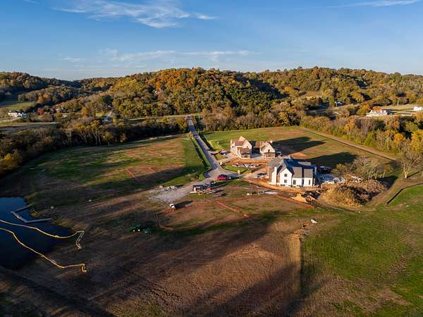 1.73 Acres of Residential Land for Sale in Franklin, Tennessee