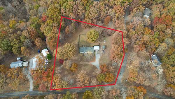 2.5 Acres of Residential Land with Home for Sale in Kingston Springs, Tennessee