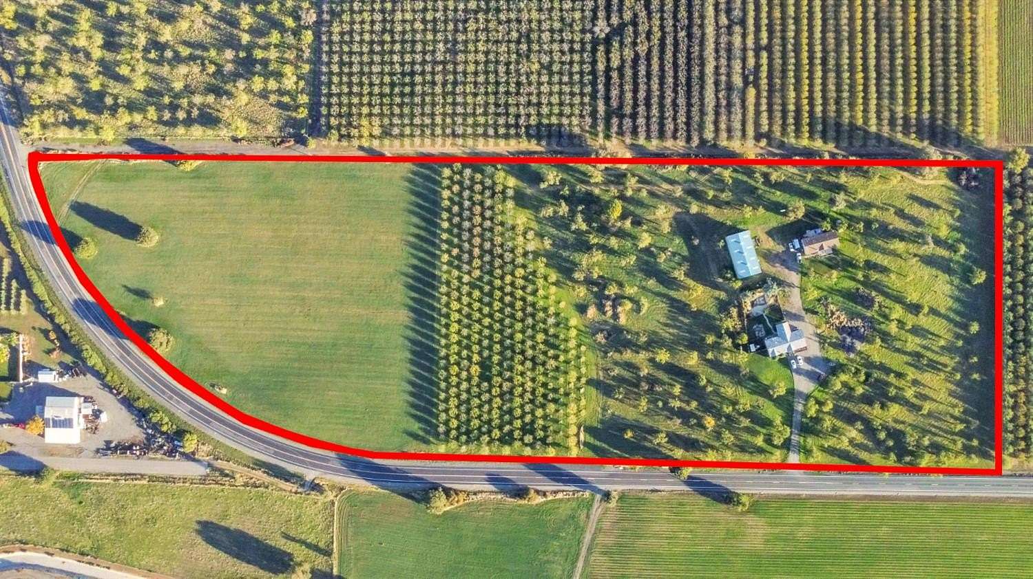 20.7 Acres of Agricultural Land with Home for Sale in Esparto, California