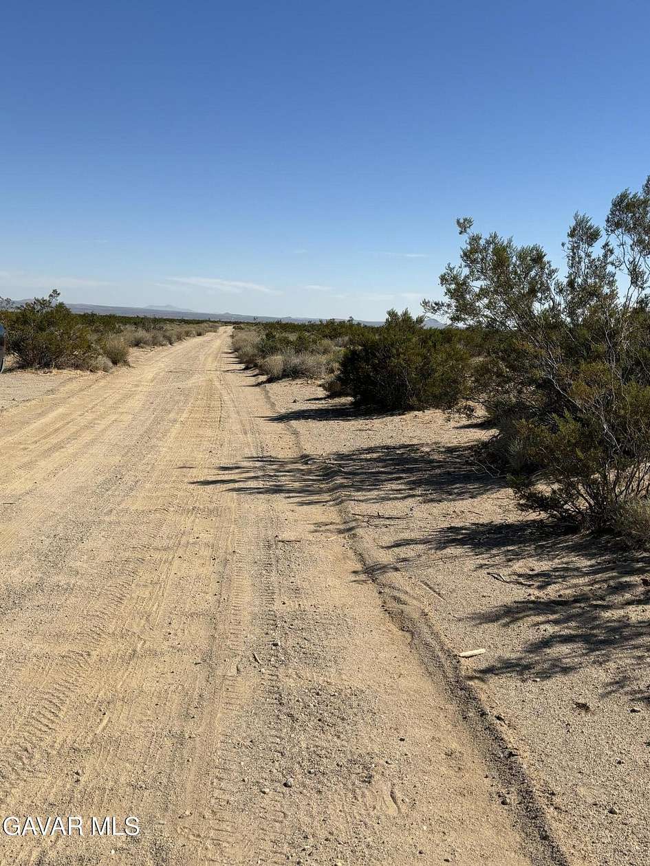 2.38 Acres of Land for Sale in Mojave, California