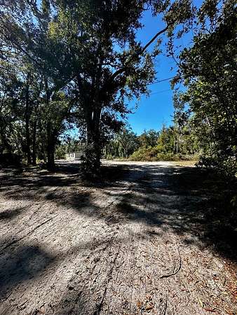 2.88 Acres of Residential Land for Sale in Old Town, Florida