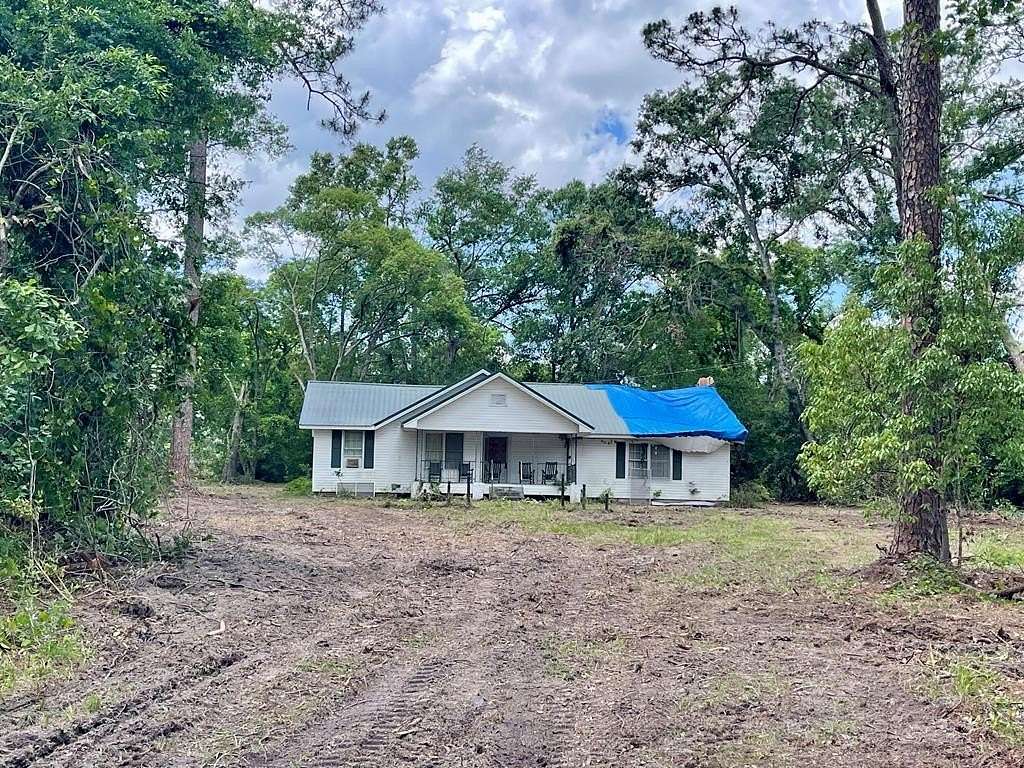 42 Acres of Agricultural Land with Home for Sale in Nashville, Georgia