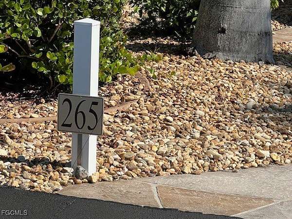 0.07 Acres of Land for Sale in Fort Myers, Florida