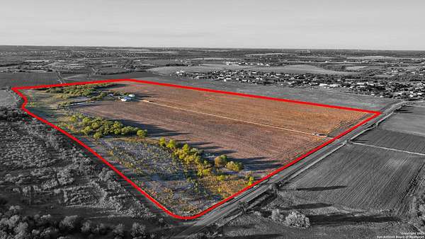 92.2 Acres of Land with Home for Sale in Converse, Texas
