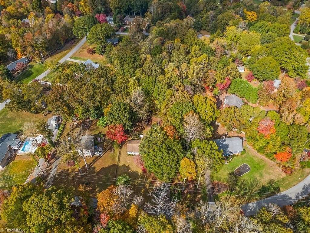 1 Acre of Residential Land for Sale in Clemmons, North Carolina