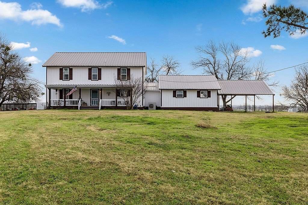 95.4 Acres of Agricultural Land with Home for Sale in Thornton, Texas