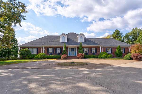 22.8 Acres of Land with Home for Sale in Rockport, Indiana