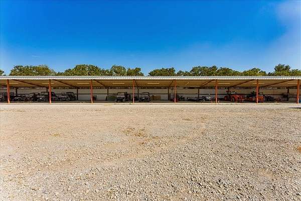 10 Acres of Residential Land for Sale in Mingus, Texas