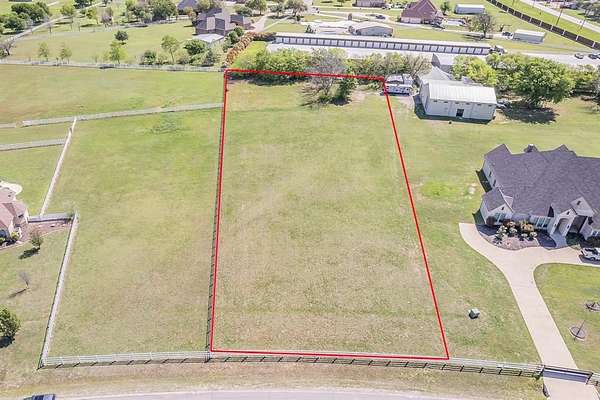1.5 Acres of Residential Land for Sale in Haslet, Texas