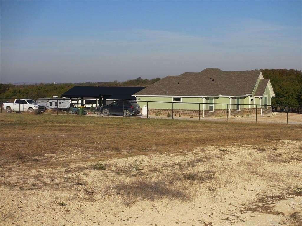 2 Acres of Residential Land for Sale in Itasca, Texas