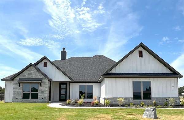 2 Acres of Residential Land with Home for Sale in Poolville, Texas