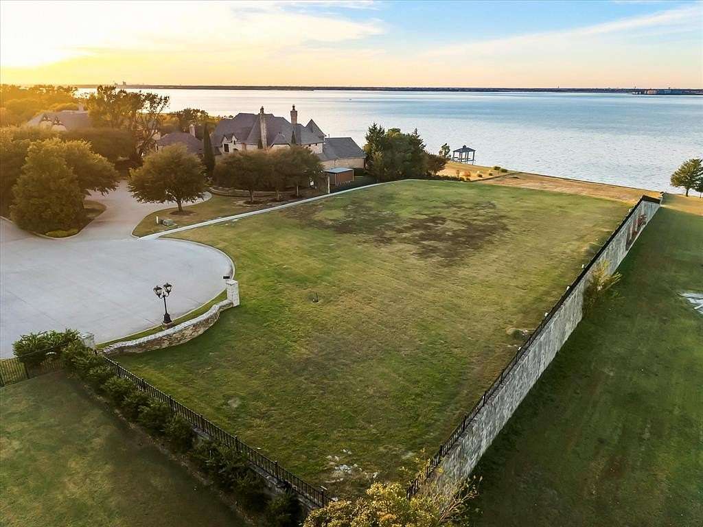 1 Acre of Residential Land for Sale in Heath, Texas