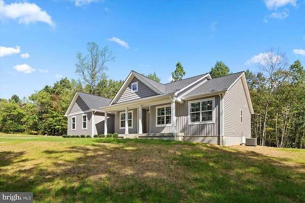 7.46 Acres of Residential Land with Home for Sale in Unionville, Virginia