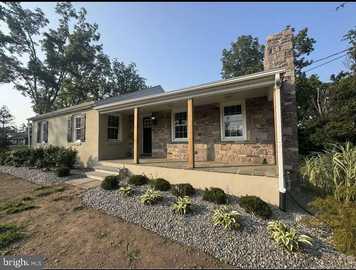 2.84 Acres of Residential Land with Home for Lease in Furlong, Pennsylvania