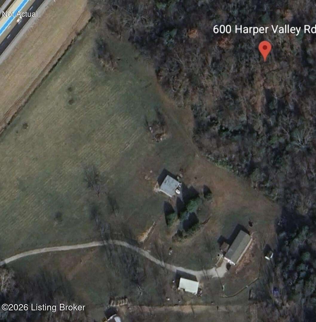 28 Acres of Land with Home for Sale in Cave City, Kentucky