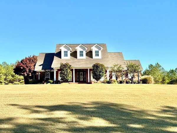 4 Acres of Residential Land with Home for Sale in Mantachie, Mississippi