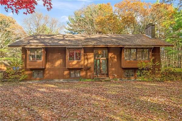 35 Acres of Land with Home for Sale in Glocester Town, Rhode Island