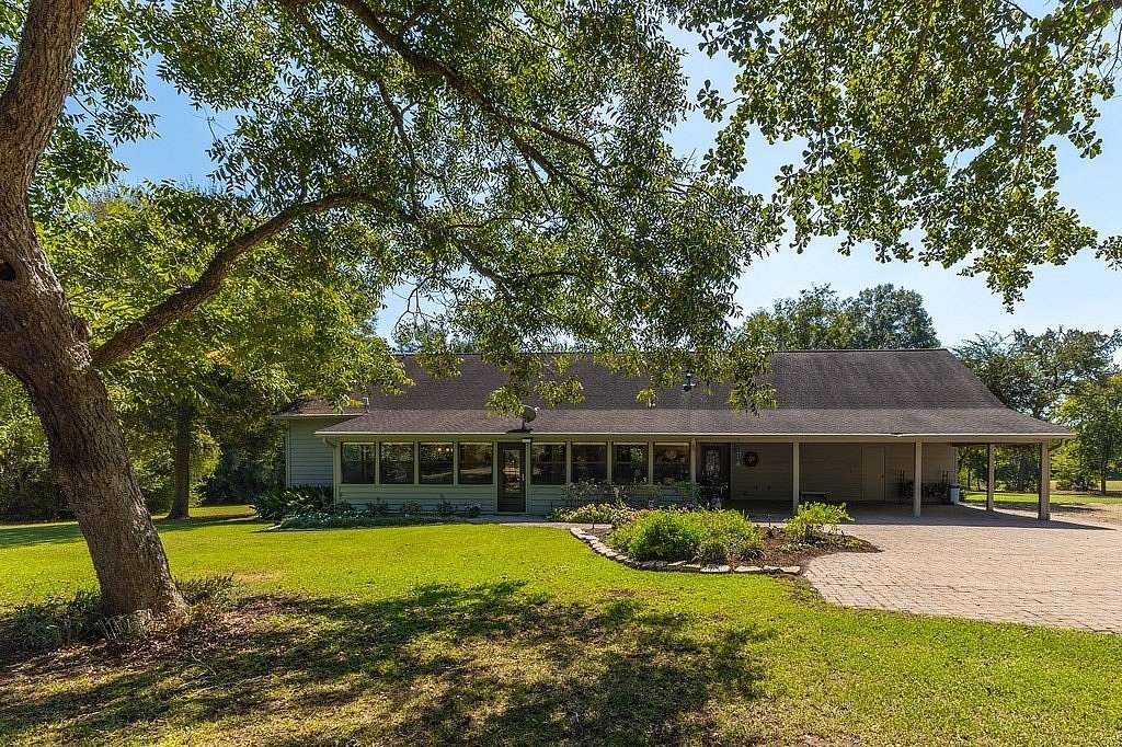 18.6 Acres of Land with Home for Sale in Chappell Hill, Texas
