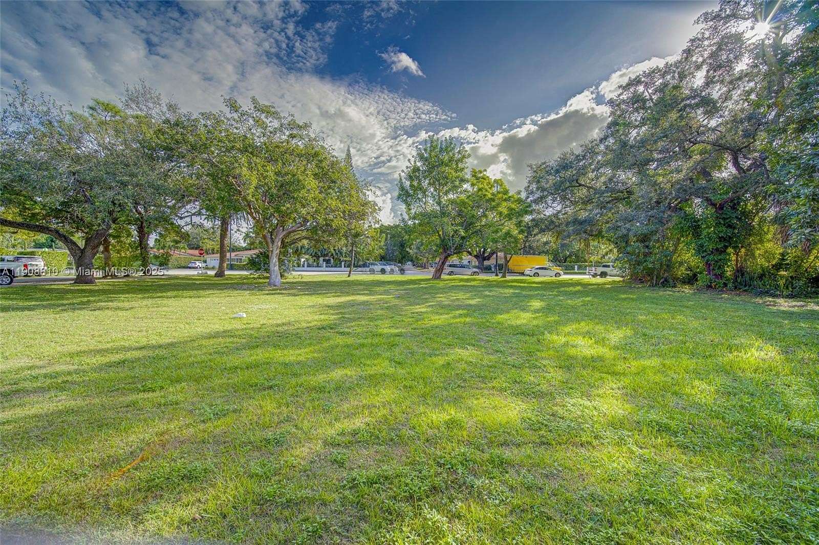 0.44 Acres of Residential Land for Sale in Coral Gables, Florida