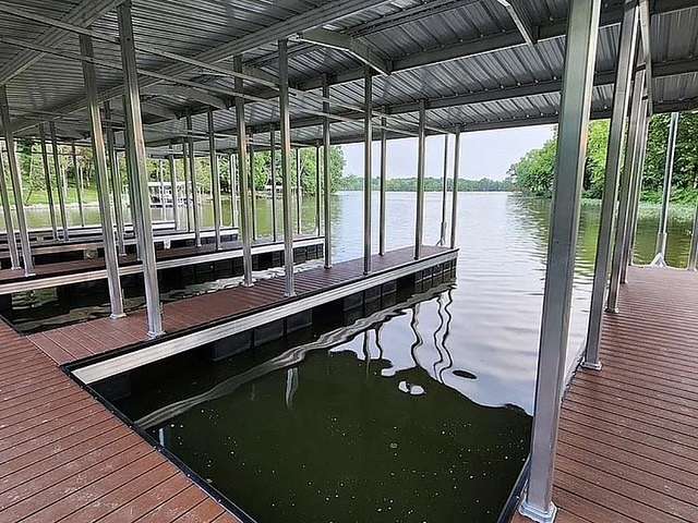 1.39 Acres of Residential Land for Sale in Castalian Springs, Tennessee