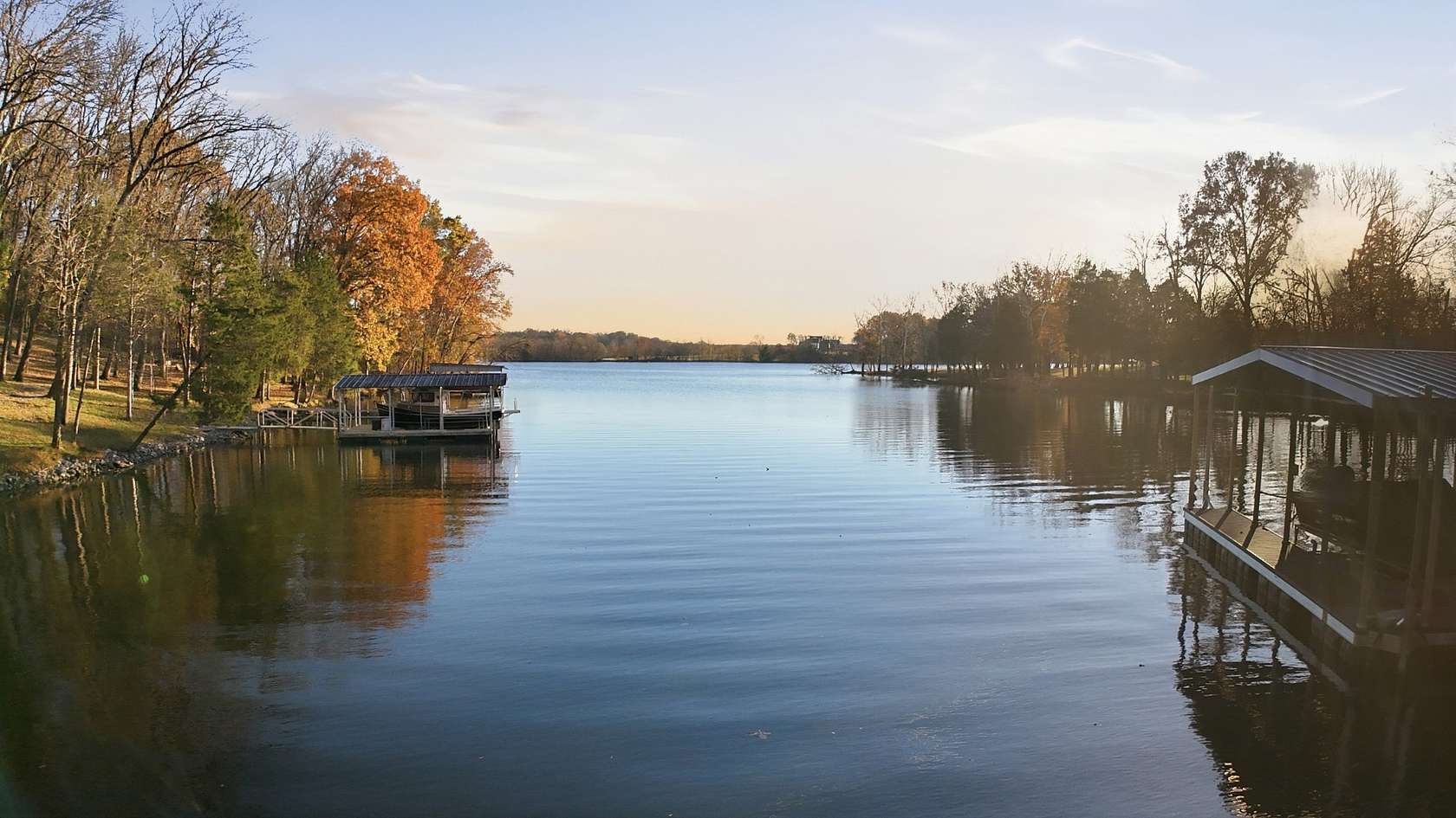 1.39 Acres of Residential Land for Sale in Castalian Springs, Tennessee