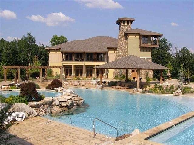 0.39 Acres of Residential Land for Sale in Savannah, Tennessee