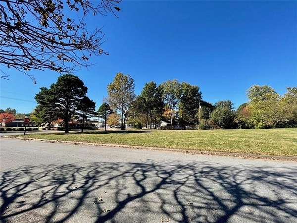 0.75 Acres of Commercial Land for Sale in Springdale, Arkansas