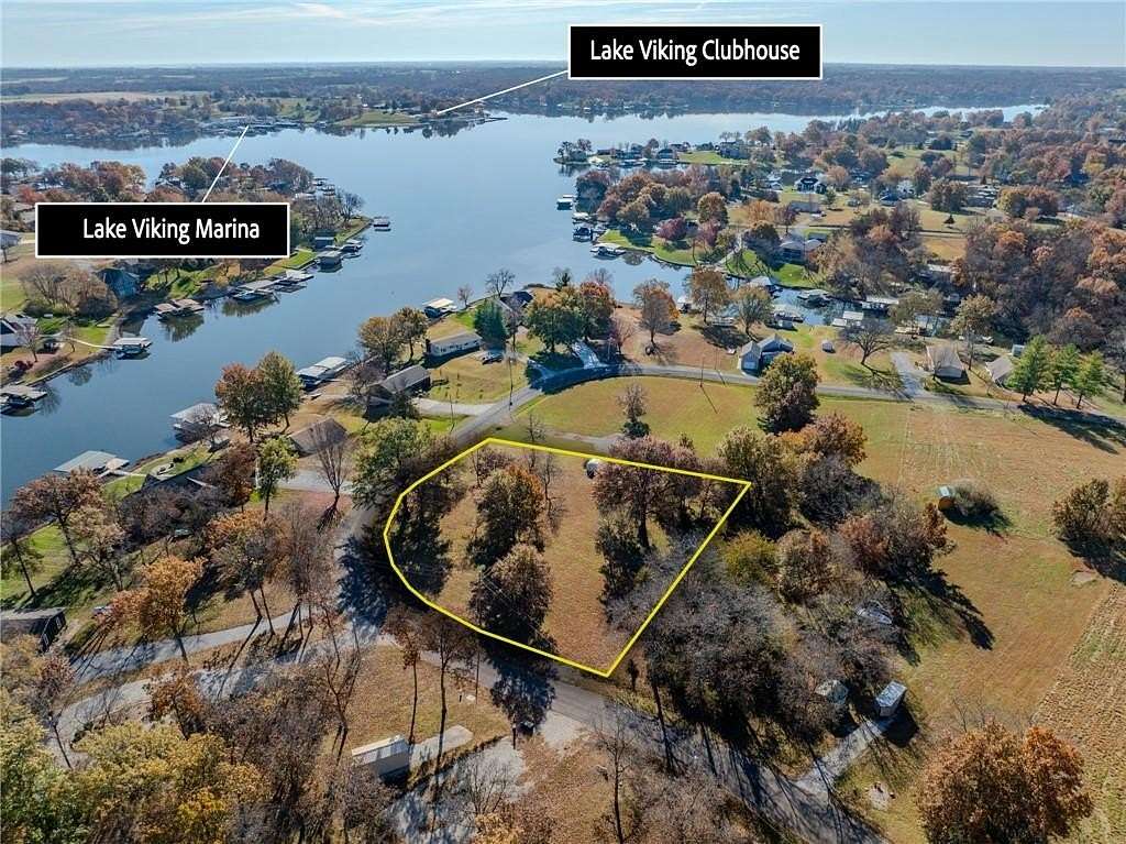 0.93 Acres of Residential Land for Sale in Gallatin, Missouri