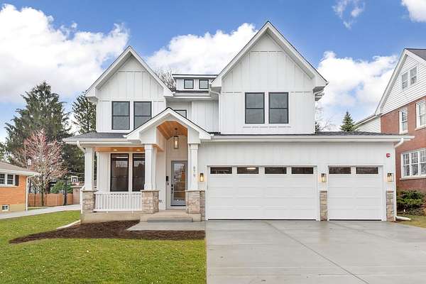 2.1 Acres of Residential Land with Home for Sale in West Chicago, Illinois