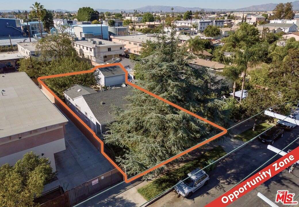 0.18 Acres of Residential Land for Sale in North Hollywood, California