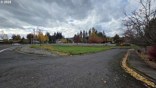 0.16 Acres of Residential Land for Sale in Springfield, Oregon