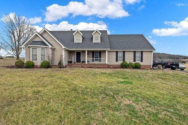 4 Acres of Residential Land with Home for Sale in Rockfield, Kentucky