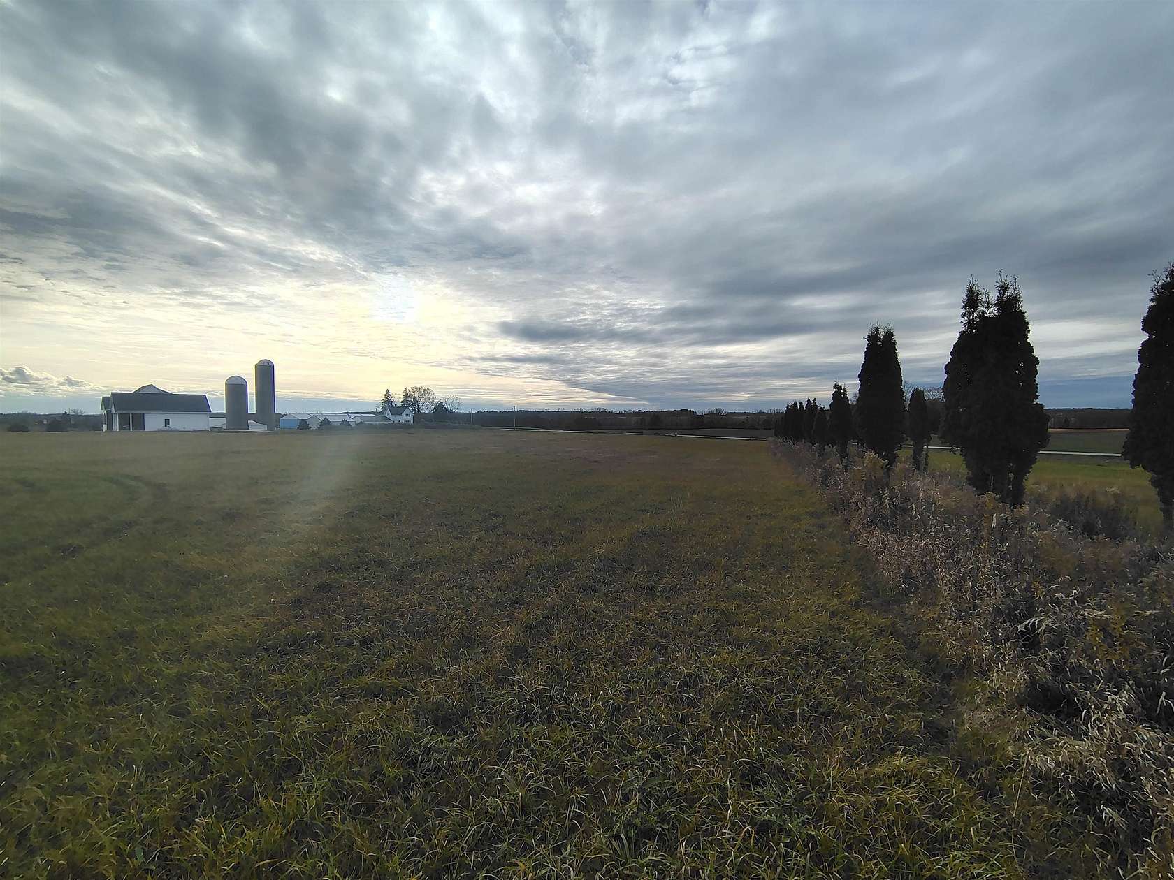 3 Acres of Residential Land for Sale in Kewaunee, Wisconsin