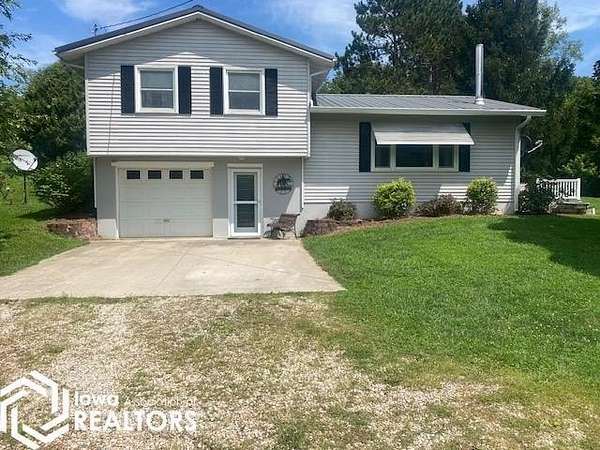 2 Acres of Residential Land with Home for Sale in Danville, Iowa