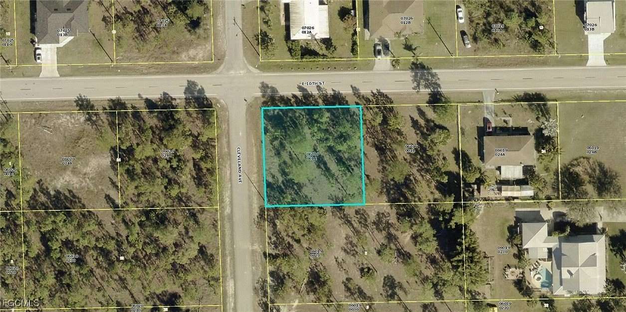 0.25 Acres of Residential Land for Sale in Lehigh Acres, Florida