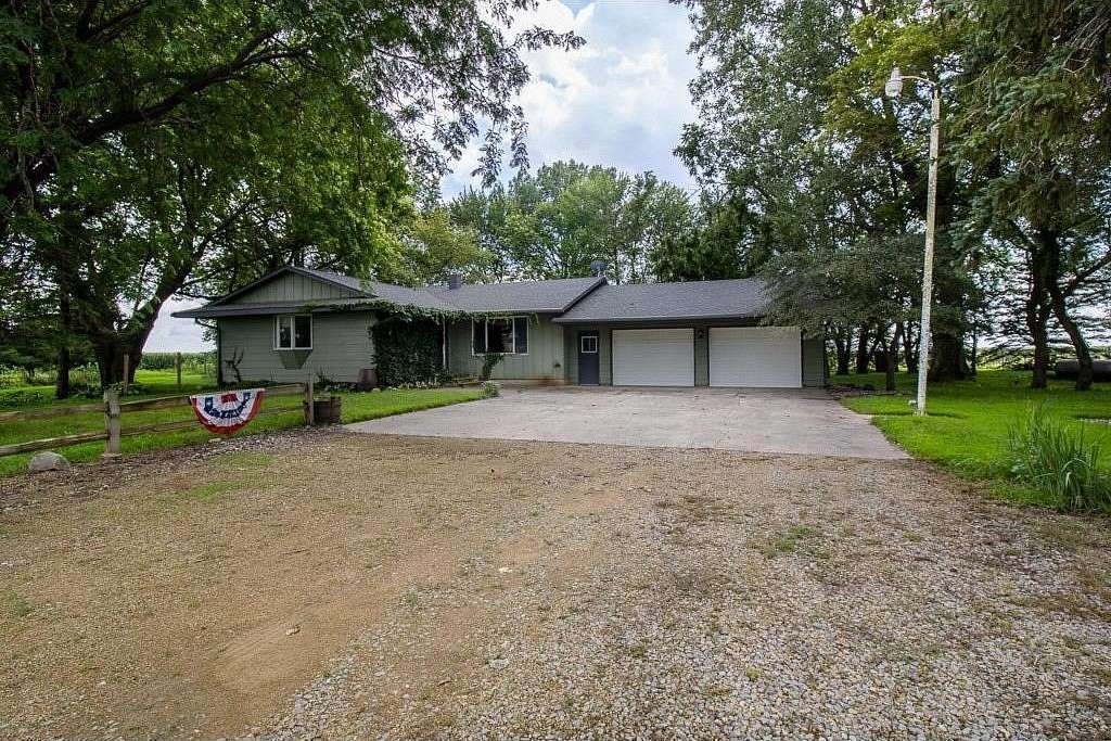 5 Acres of Residential Land with Home for Lease in Danville Township, Minnesota