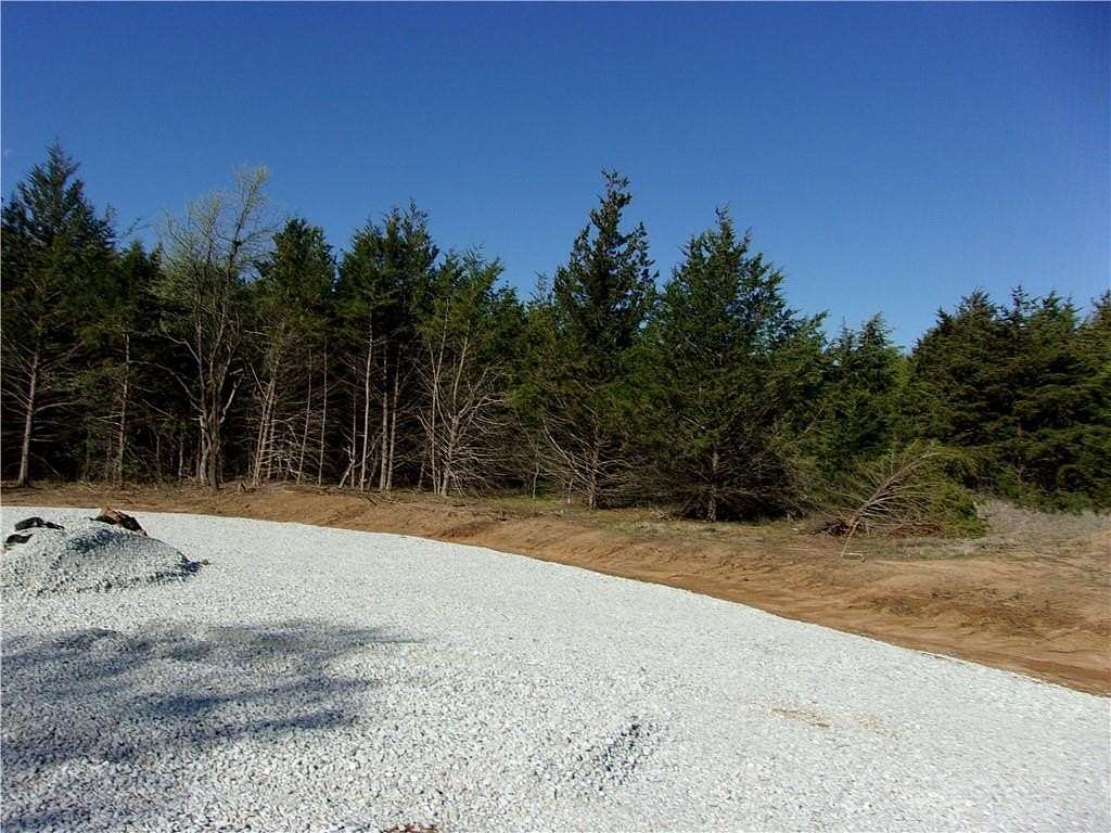 2.5 Acres of Residential Land for Sale in Shawnee, Oklahoma